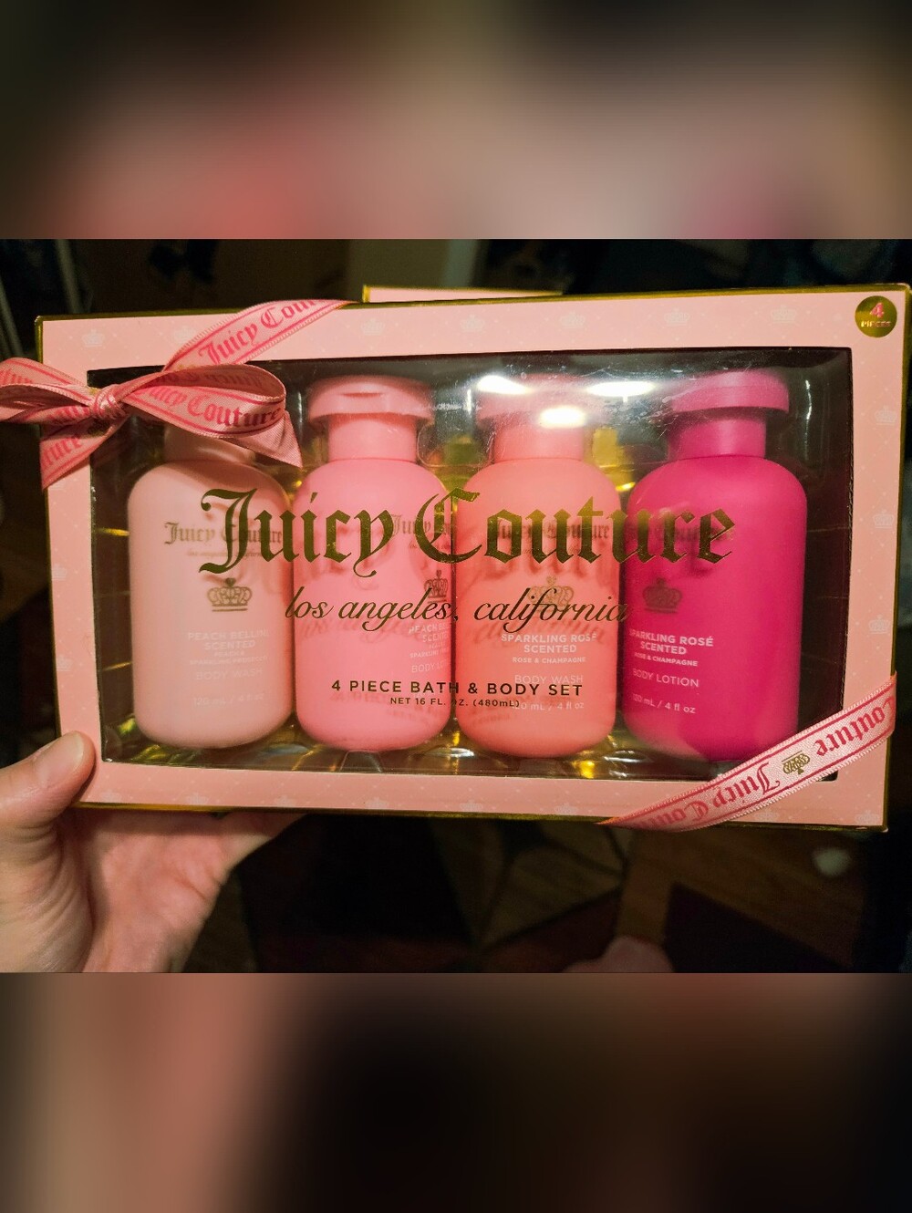 Juicy Couture 4pc Body Wash & Lotion Bundle - Picture 2 of 9